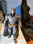 Figure Statue Batman Metallico