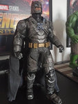 Figure Statue Batman Metallico